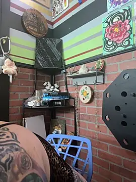 evacheers online show from November 9, 3:54 pm