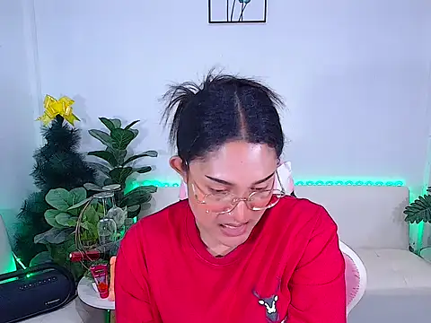 Snapshot of plysaithailand chatting on December 17, 12:33 pm plysaithailand online show from December 17, 12:33 pm