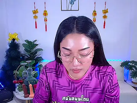 Snapshot of plysaithailand chatting on January 16, 9:13 am plysaithailand online show from January 16, 9:13 am