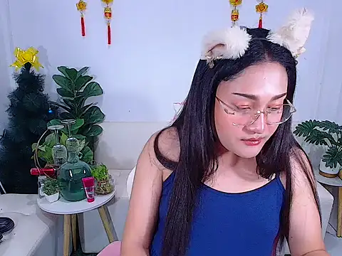 Snapshot of plysaithailand chatting on February 2, 8:02 am plysaithailand online show from February 2, 8:02 am