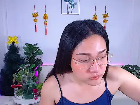 Snapshot of plysaithailand chatting on February 2, 10:30 pm plysaithailand online show from February 2, 10:30 pm