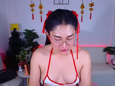 Snapshot of plysaithailand chatting on February 12, 1:33 am plysaithailand online show from February 12, 1:33 am