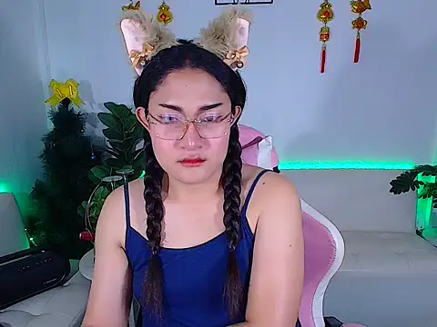 Snapshot of plysaithailand chatting on February 18, 2:18 am plysaithailand online show from February 18, 2:18 am