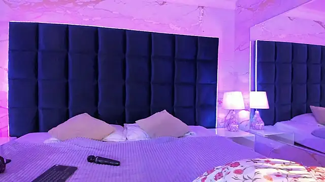 Snapshot of Abby_Sweet1_ chatting on November 13, 11:42 am Abby Sweet1 online show from November 13, 11:42 am