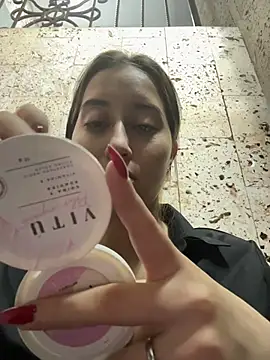 Snapshot of Abby_Sweet1_ chatting on November 30, 9:46 am Abby Sweet1 online show from November 30, 9:46 am