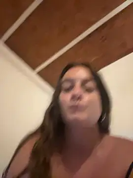 indierotic online show from February 20, 4:31 am