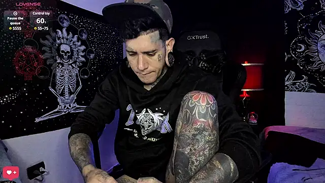 Snapshot of josh__ackerman chatting on February 24, 2:08 am josh ackerman online show from February 24, 2:08 am