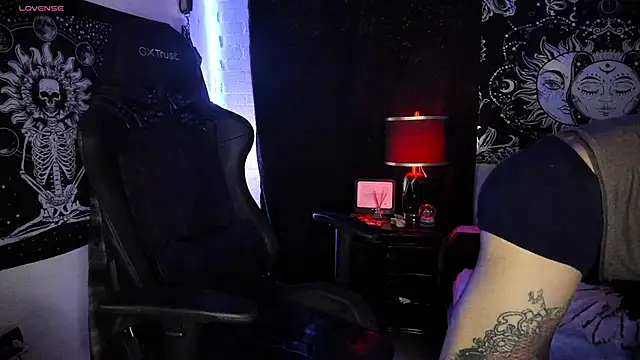 Snapshot of josh__ackerman chatting on March 13, 6:56 pm josh ackerman online show from March 13, 6:56 pm