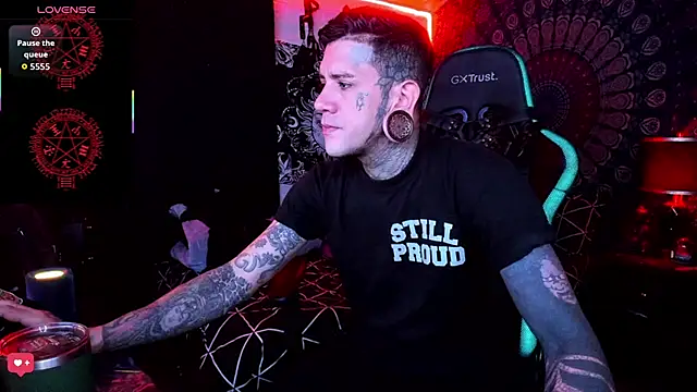 Snapshot of josh__ackerman chatting on September 23, 3:37 pm josh ackerman online show from September 23, 3:37 pm