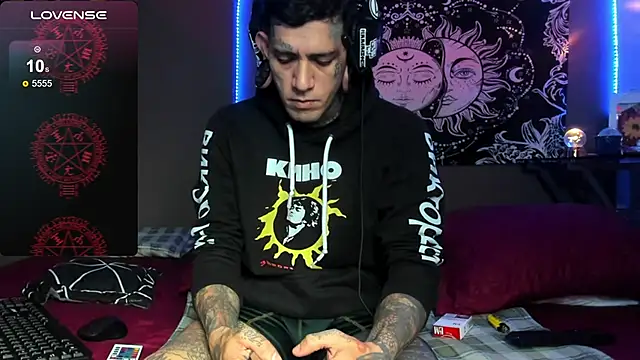 josh  ackerman online show from April 19, 3:28 am