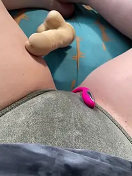 katcclovea online show from March 5, 6:31 am