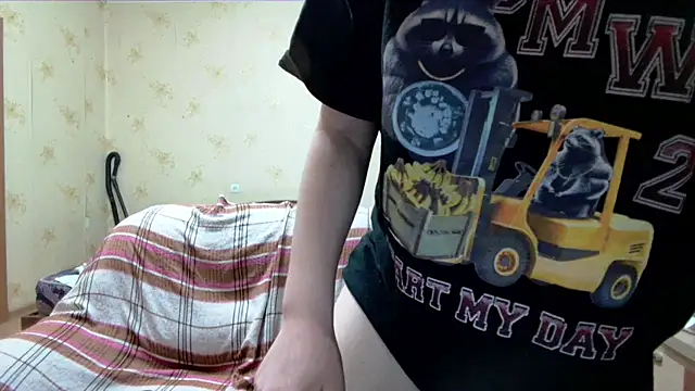 Riz girl online show from April 9, 1:05 pm