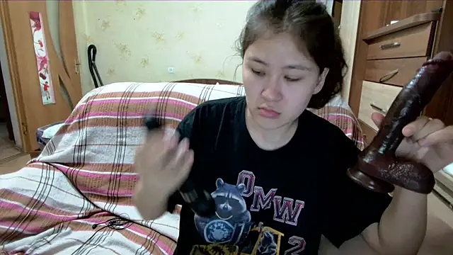 Riz girl online show from April 10, 2:22 pm