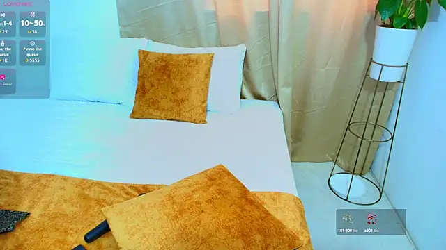 Snapshot of yulina_xue chatting on September 12, 8:31 pm yulina xue online show from September 12, 8:31 pm