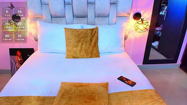 Snapshot of yulina_xue chatting on November 19, 9:26 pm yulina xue online show from November 19, 9:26 pm