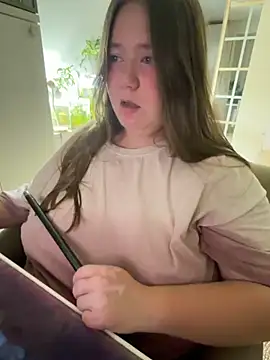 Snapshot of remirann_ chatting on October 19, 4:51 pm remirann online show from October 19, 4:51 pm