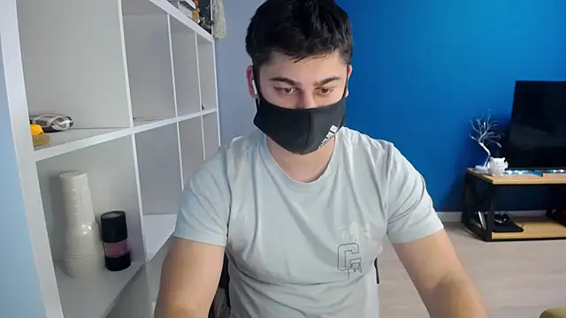 Tomguys online show from March 13, 4:01 pm