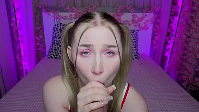 LilyStarlight online show from June 2, 3:41 am