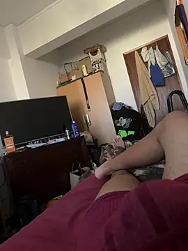 Snapshot of Alerandro00 chatting on October 9, 8:12 am Alerandro00 online show from October 9, 8:12 am