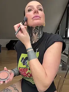 InkedBiitch online show from February 10, 1:01 pm