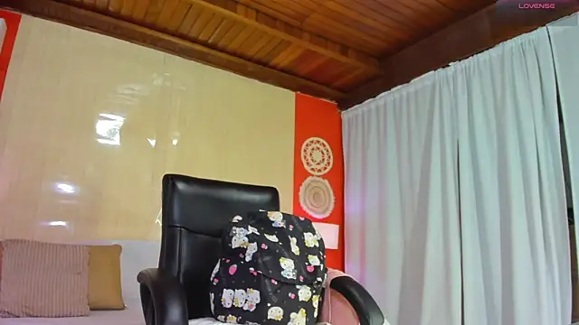 BarbieKano online show from March 4, 12:05 am