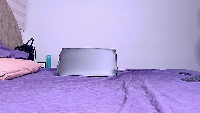  ebony-queen  online show from January 14, 12:00 pm