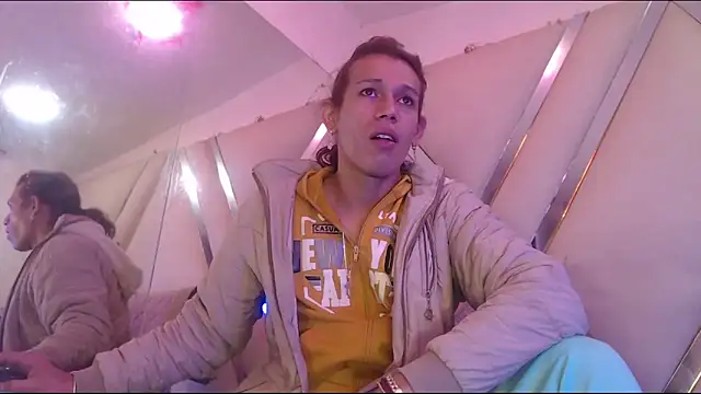 StefyFerrer online show from February 12, 3:23 am