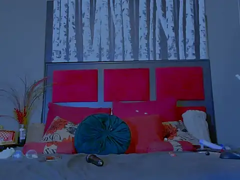 MissParis26 online show from October 13, 9:04 pm