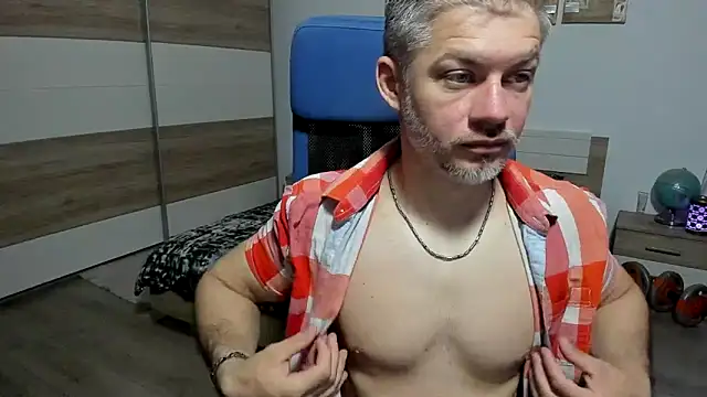 RobbyShawz online show from May 23, 3:56 am