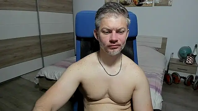 RobbyShawz online show from May 31, 4:09 am