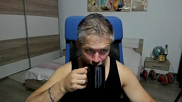 RobbyShawz online show from July 19, 4:27 am