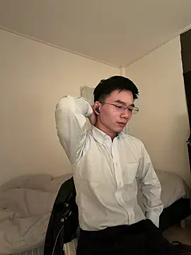 asiahot liam online show from January 15, 11:04 am