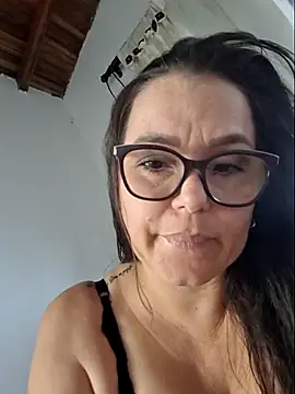 Snapshot of MariaPau_83 chatting on May 30, 6:27 pm MariaPau 83 online show from May 30, 6:27 pm