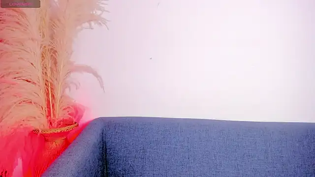 Rianamanson online show from April 14, 5:35 am