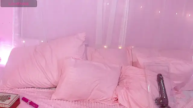 Sweetcristin online show from June 28, 3:56 am