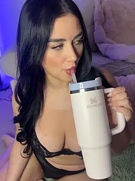 Celinaax online show from May 31, 5:48 am