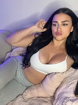 Celinaax online show from July 9, 4:49 am