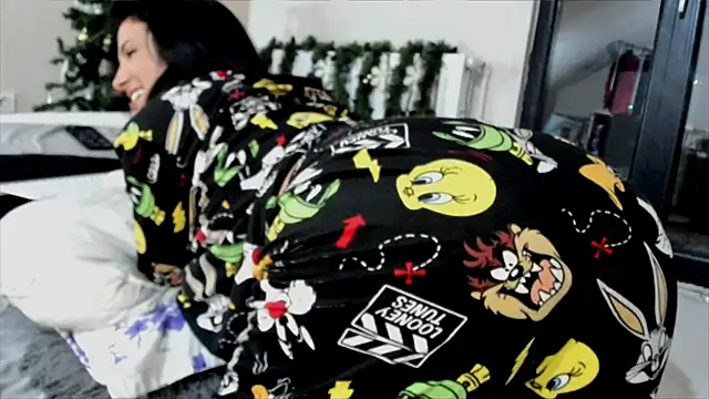 Snapshot of curvyana69 chatting on December 29, 7:53 pm curvyana69 online show from December 29, 7:53 pm