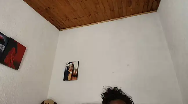 Snapshot of godessQQQ chatting on March 17, 9:23 pm godessQQQ online show from March 17, 9:23 pm