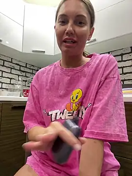 Chel sea  online show from February 17, 10:25 pm