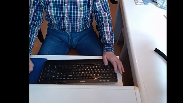 Snapshot of dutchpornking chatting on January 26, 2:19 pm dutchpornking online show from January 26, 2:19 pm