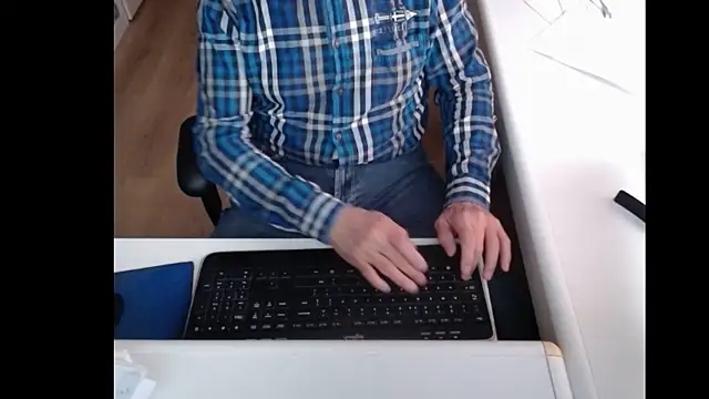 Snapshot of dutchpornking chatting on February 5, 11:55 am dutchpornking online show from February 5, 11:55 am