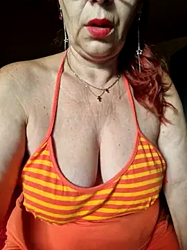 Chriss Tinaa online show from July 1, 4:36 am