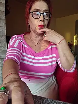 Chriss Tinaa online show from July 15, 3:23 am
