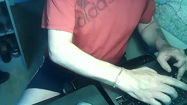 Snapshot of DUDURA@xh chatting on November 30, 3:16 pm DUDURAxh online show from November 30, 3:16 pm