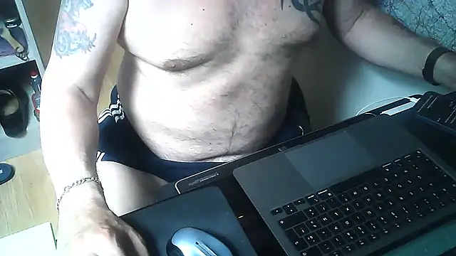 Snapshot of DUDURA@xh chatting on June 2, 11:34 am DUDURAxh online show from June 2, 11:34 am