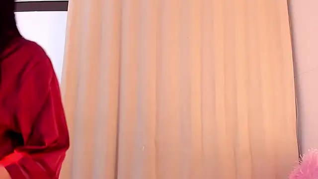 Snapshot of miss_alhy chatting on May 15, 12:23 pm miss alhy online show from May 15, 12:23 pm