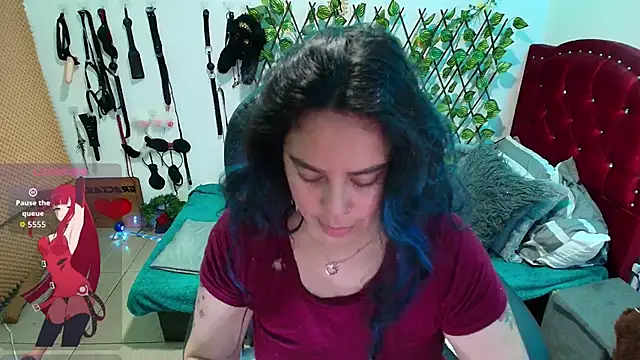 Snapshot of elektra_32 chatting on November 2, 9:28 pm elektra 32 online show from November 2, 9:28 pm