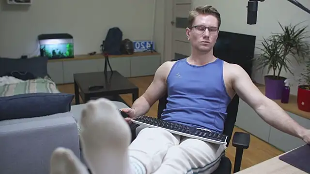 kevin-park online show from February 22, 3:25 pm