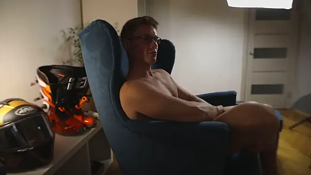 kevin-park online show from October 10, 10:25 am